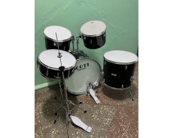 (6605) Сет Барабанов и стоек Scott (Бас Бочка, Том 01, Том 02, малый барабан, стойка под малый, стойка хай Хэт, педаль под бас бочку)