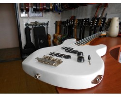 (6035) Бас Гитара Музима (Musima) White Style-foto5